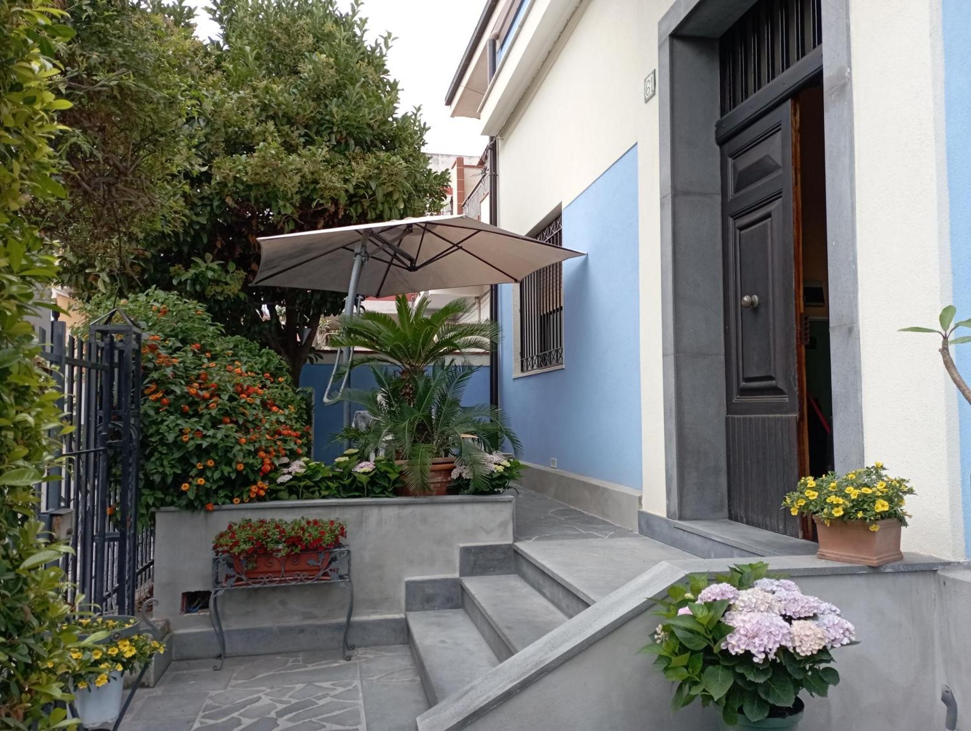 B&B Betania Riposto Bagian luar foto